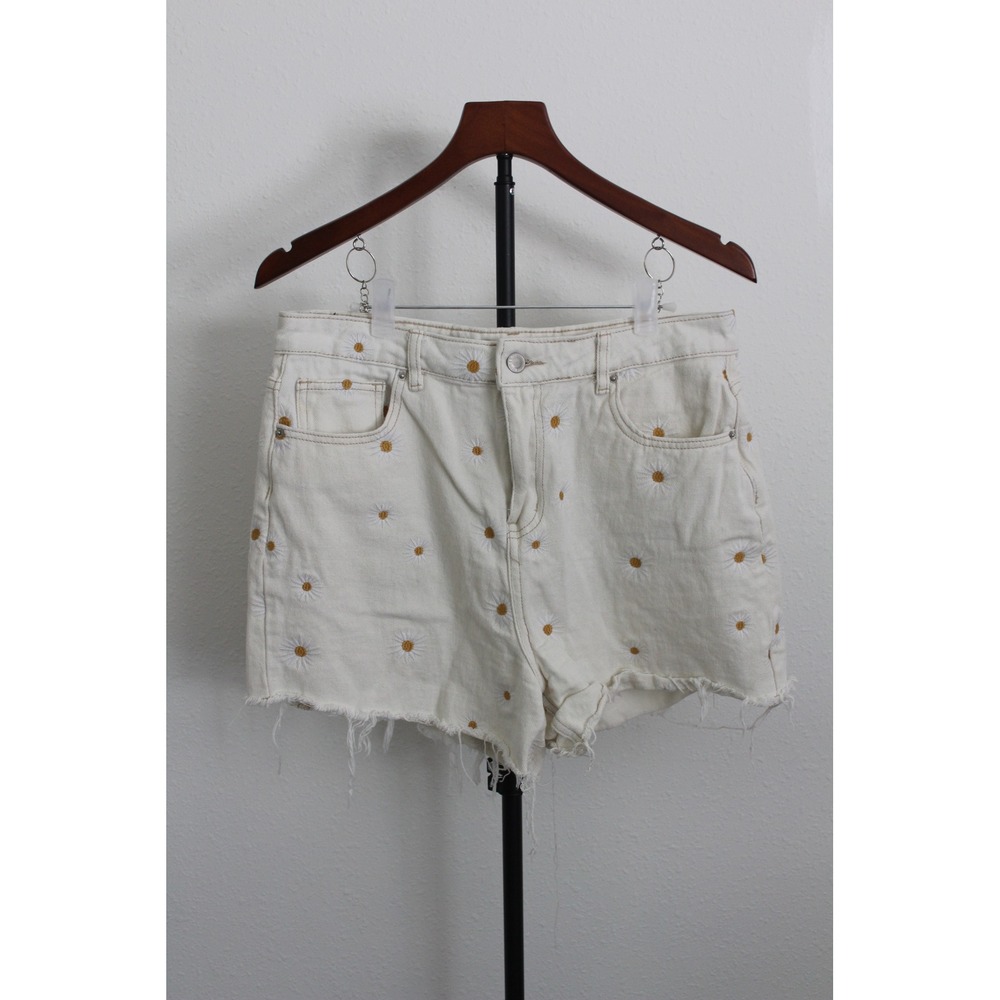 Khaki + Blue Women's White Daisy Embroidered Denim Shorts High Rise Size 13/31‎